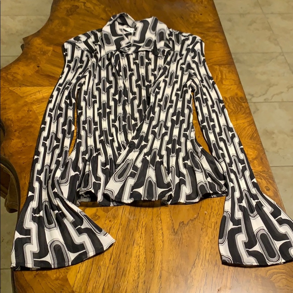Allison Taylor Awesome 70s trippy blouse